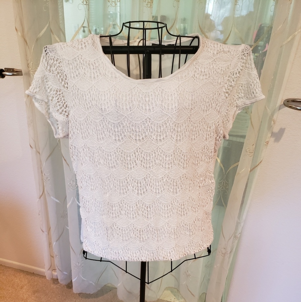 Covington Crochette Front Blouse